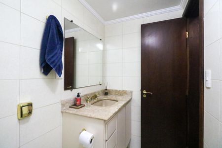 Apartamento à venda com 124m², 3 quartos e 2 vagas Apartamento à venda com 124m², 3 quartos e 2 vagasBanheiro Social