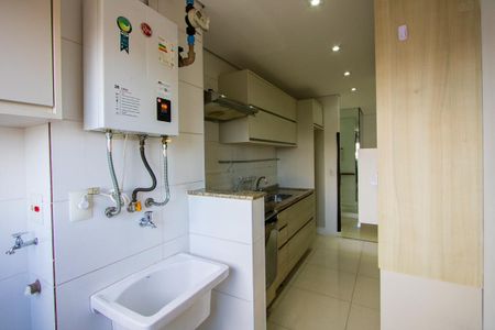Apartamento à venda com 67m², 2 quartos e 1 vagaÁrea de serviço