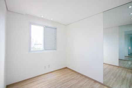 Apartamento à venda com 67m², 2 quartos e 1 vagaQuarto 2