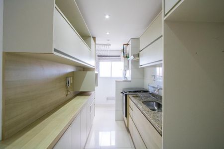 Apartamento à venda com 67m², 2 quartos e 1 vagaCozinha