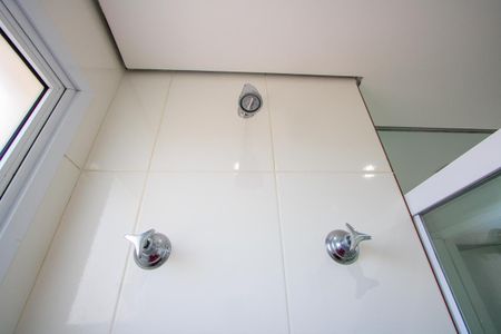 Apartamento à venda com 67m², 2 quartos e 1 vagaBanheiro social