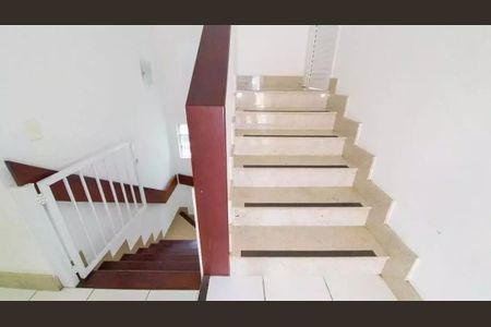 Casa à venda com 431m², 3 quartos e 4 vagas