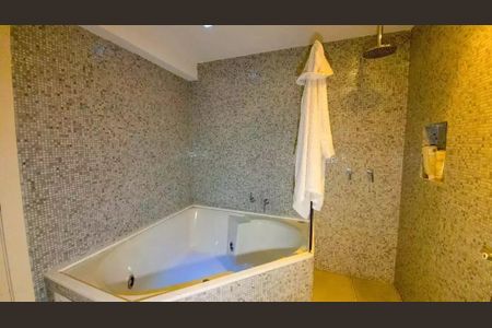 Casa à venda com 431m², 3 quartos e 4 vagas