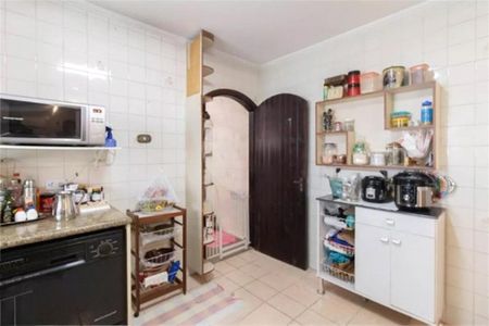 Casa à venda com 170m², 3 quartos e 2 vagas