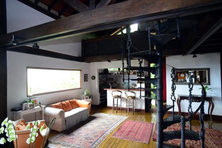 Casa à venda com 302m², 3 quartos e 1 vagaSala