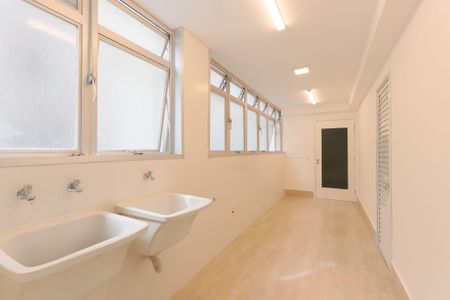 Apartamento à venda com 222m², 4 quartos e 3 vagas