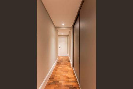 Apartamento à venda com 222m², 4 quartos e 3 vagas