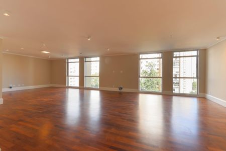 Apartamento à venda com 222m², 4 quartos e 3 vagas