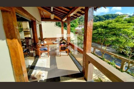 Casa à venda com 400m², 5 quartos e 4 vagas