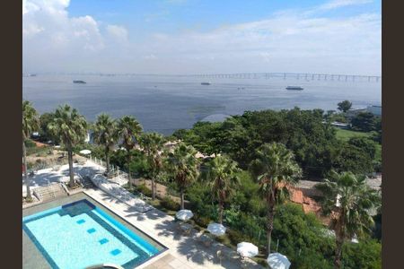 Apartamento à venda com 76m², 1 quarto e 1 vaga
