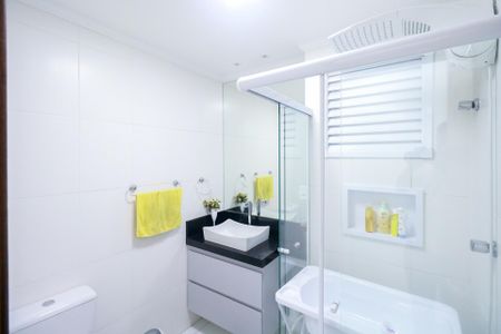 Apartamento à venda com 74m², 2 quartos e 1 vagaBanheiro Social