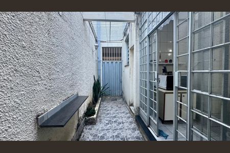 Casa à venda com 321m², 4 quartos e 4 vagas Casa à venda com 321m², 4 quartos e 4 vagasÁrea de Serviço