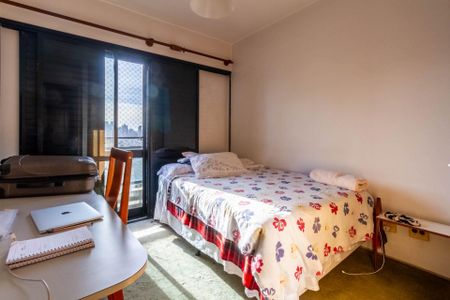 Apartamento à venda com 135m², 4 quartos e 2 vagas Apartamento à venda com 135m², 4 quartos e 2 vagasSuíte 1