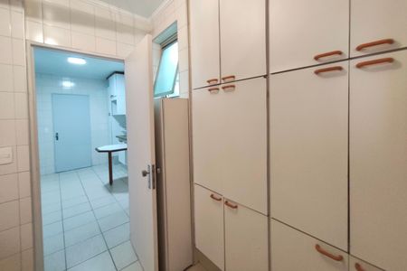 Apartamento à venda com 115m², 3 quartos e 1 vaga Apartamento à venda com 115m², 3 quartos e 1 vagaÁrea de Serviço