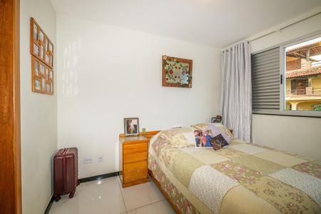 Apartamento à venda com 178m², 3 quartos e 2 vagas Apartamento à venda com 178m², 3 quartos e 2 vagasSuíte