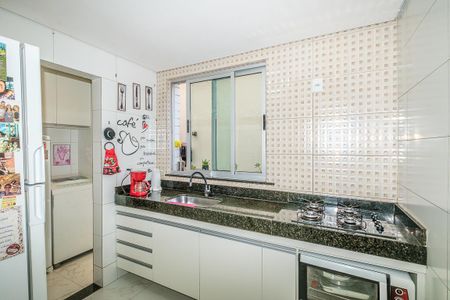 Apartamento à venda com 178m², 3 quartos e 2 vagas Apartamento à venda com 178m², 3 quartos e 2 vagasCozinha
