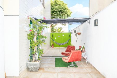 Apartamento à venda com 178m², 3 quartos e 2 vagas Apartamento à venda com 178m², 3 quartos e 2 vagasÁrea Externa