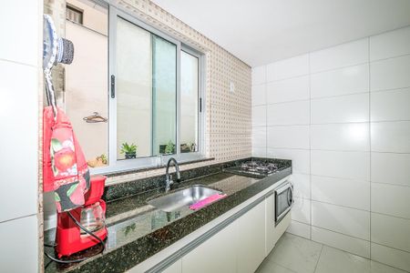 Apartamento à venda com 178m², 3 quartos e 2 vagas Apartamento à venda com 178m², 3 quartos e 2 vagasCozinha