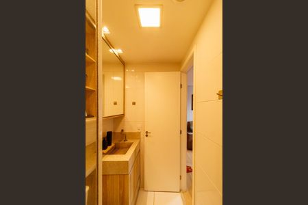 Apartamento à venda com 43m², 2 quartos e 1 vaga Apartamento à venda com 43m², 2 quartos e 1 vagaBanheiro