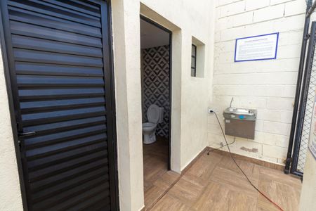 Apartamento à venda com 78m², 2 quartos e 1 vaga Apartamento à venda com 78m², 2 quartos e 1 vagaPiscina