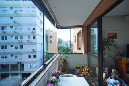 Apartamento à venda com 90m², 2 quartos e 2 vagasVaranda