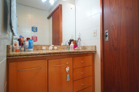 Apartamento à venda com 90m², 2 quartos e 2 vagasBanheiro Corredor