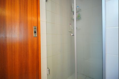 Apartamento à venda com 90m², 2 quartos e 2 vagasBanheiro da Suíte