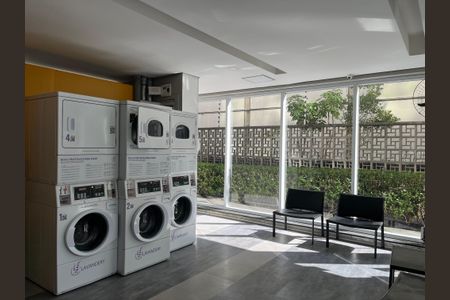 Studio à venda com 79m², 1 quarto e 1 vaga Studio à venda com 79m², 1 quarto e 1 vagaLavanderia