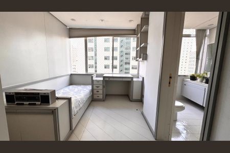 Apartamento à venda com 240m², 2 quartos e 2 vagas Apartamento à venda com 240m², 2 quartos e 2 vagasFoto 05