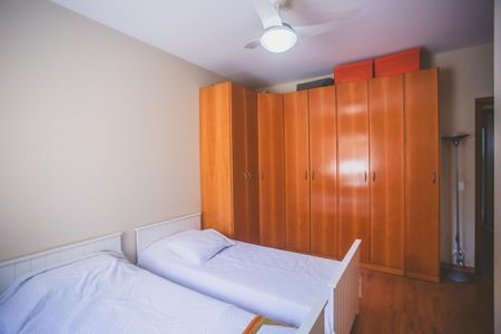 Casa de condomínio à venda com 142m², 2 quartos e 2 vagas Casa de condomínio à venda com 142m², 2 quartos e 2 vagasSuíte 2