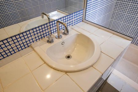 Apartamento à venda com 290m², 3 quartos e 5 vagas Apartamento à venda com 290m², 3 quartos e 5 vagasSuíte 2 - Banheiro