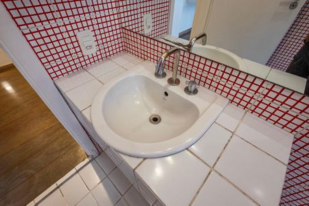 Apartamento à venda com 290m², 3 quartos e 5 vagas Apartamento à venda com 290m², 3 quartos e 5 vagasBanheiro