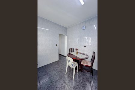 Casa à venda com 225m², 3 quartos e 4 vagasCozinha (Casa 2)