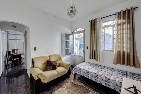 Casa à venda com 225m², 3 quartos e 4 vagasSala (Casa 2)