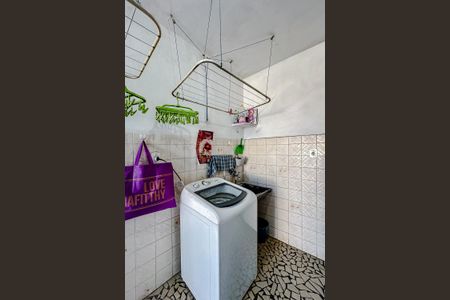 Casa à venda com 225m², 3 quartos e 4 vagasÁrea de Serviço