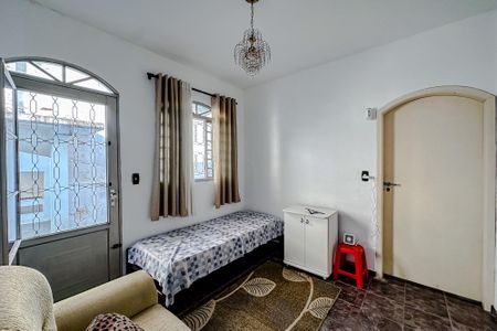 Casa à venda com 225m², 3 quartos e 4 vagasSala (Casa 2)