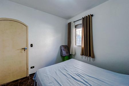 Casa à venda com 225m², 3 quartos e 4 vagasQuarto (Casa 2)