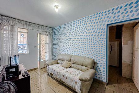 Casa à venda com 225m², 3 quartos e 4 vagasSala