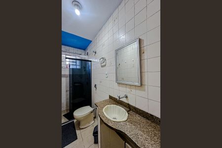 Casa à venda com 225m², 3 quartos e 4 vagasBanheiro