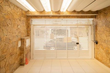 Casa à venda com 147m², 3 quartos e 2 vagas