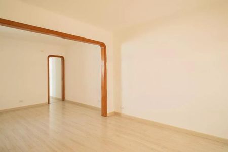 Casa à venda com 147m², 3 quartos e 2 vagas