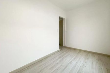 Casa à venda com 147m², 3 quartos e 2 vagas