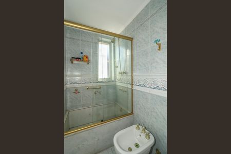 Apartamento à venda com 155m², 2 quartos e 2 vagasBanheiro da Suíte