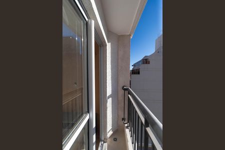 Apartamento para alugar com 48m², 2 quartos e 1 vagaSacada