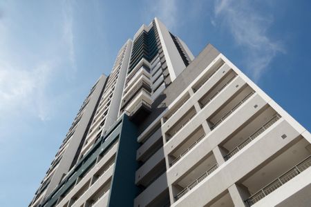 Apartamento à venda com 97m², 2 quartos e 1 vaga Apartamento à venda com 97m², 2 quartos e 1 vagaFachada