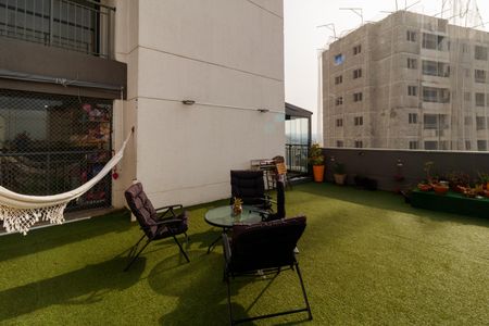 Apartamento à venda com 97m², 2 quartos e 1 vaga Apartamento à venda com 97m², 2 quartos e 1 vagaGarden / Área privativa