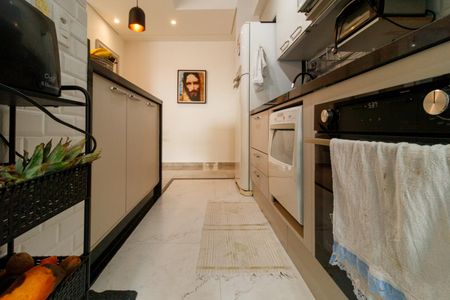 Apartamento à venda com 97m², 2 quartos e 1 vaga Apartamento à venda com 97m², 2 quartos e 1 vagaCozinha