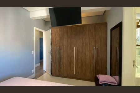 Apartamento à venda com 174m², 3 quartos e 3 vagas Apartamento à venda com 174m², 3 quartos e 3 vagasSuiíte 2