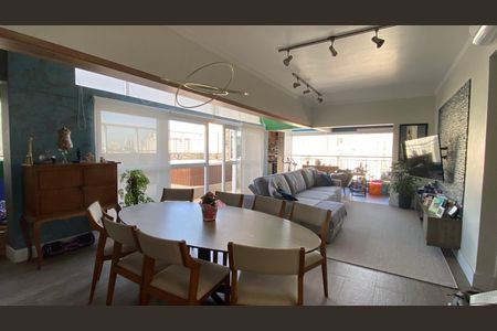 Apartamento à venda com 174m², 3 quartos e 3 vagas Apartamento à venda com 174m², 3 quartos e 3 vagasSala