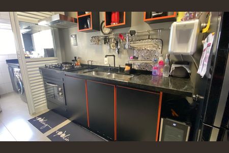 Apartamento à venda com 174m², 3 quartos e 3 vagas Apartamento à venda com 174m², 3 quartos e 3 vagasCozinha
